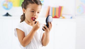 Çocuğunuz Sizi Taklit Mi Ediyor