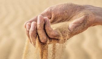 Dünyanın Kumu Tükeniyor